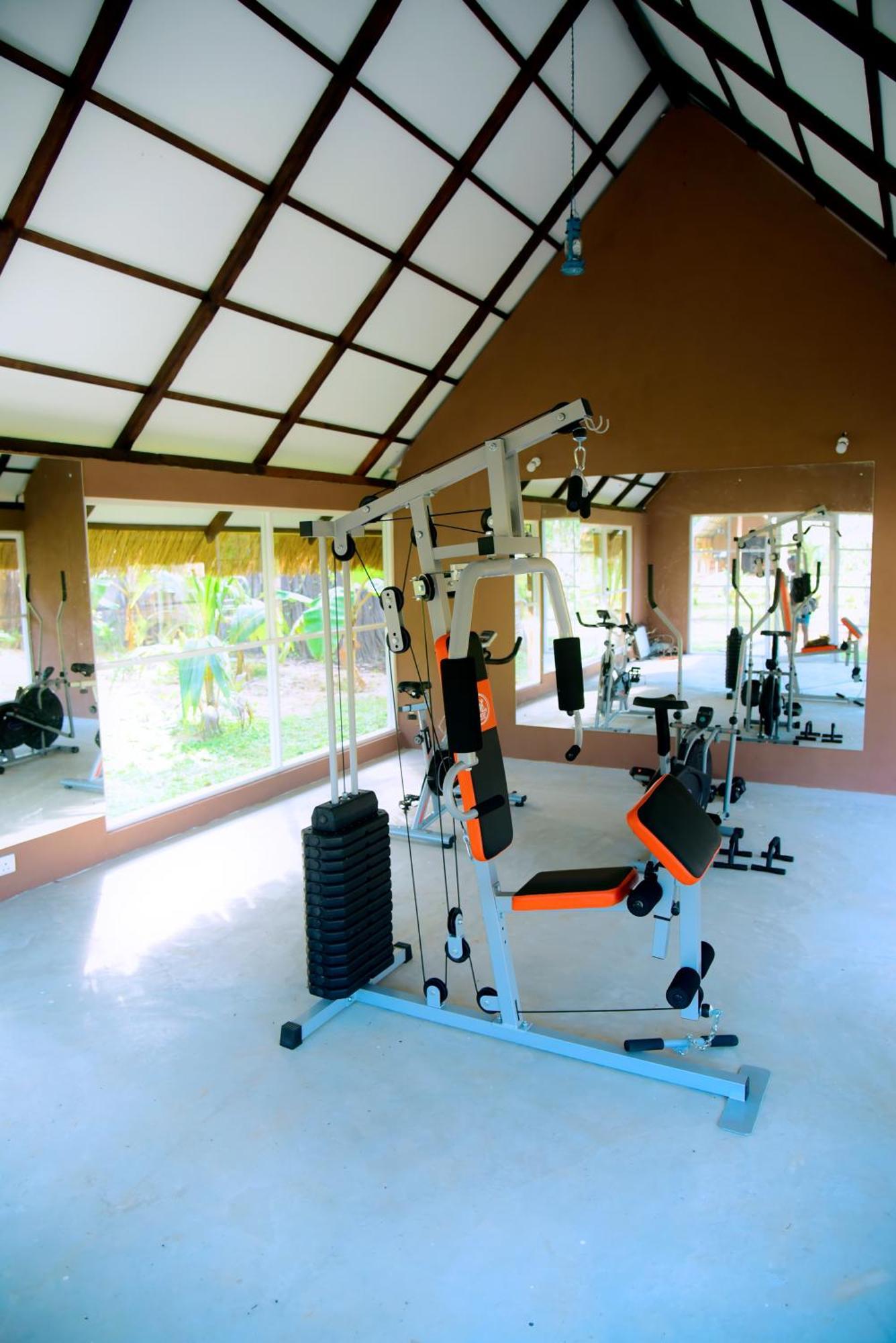 Coco Village Hotel Chilaw Exterior foto